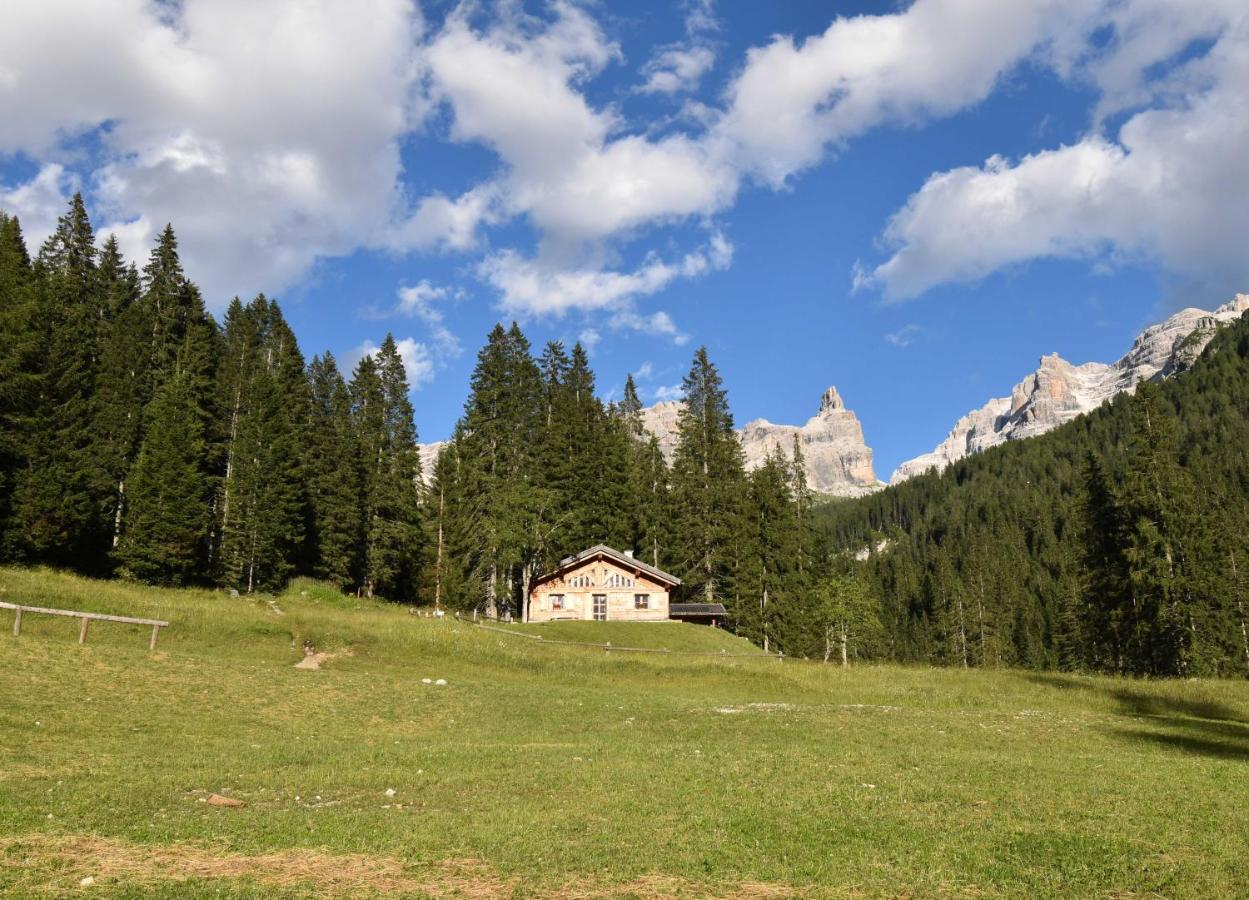 Chalet Brenta Dolomites Madonna Exterior foto