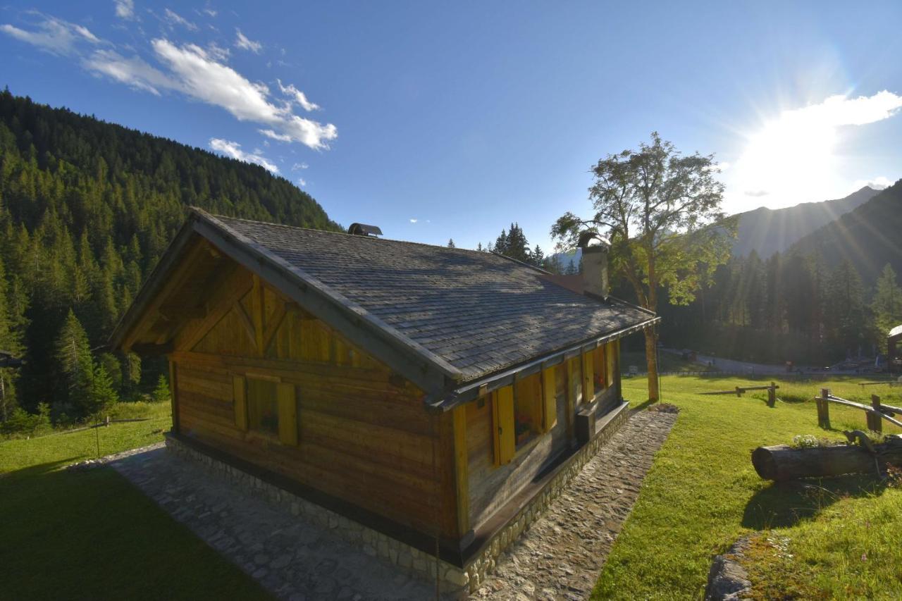 Chalet Brenta Dolomites Madonna Exterior foto