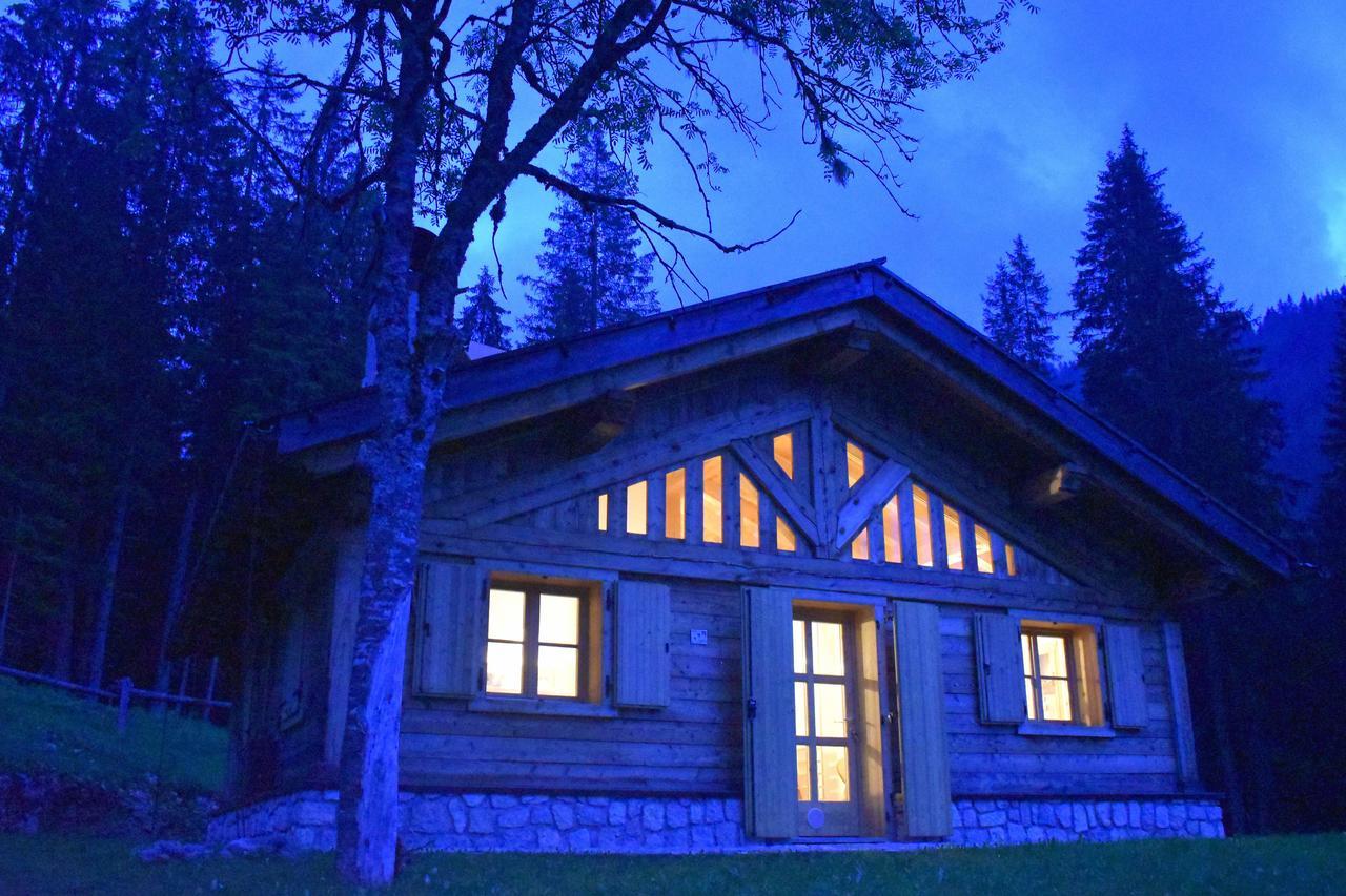 Chalet Brenta Dolomites Madonna Exterior foto